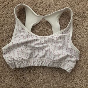 BuffBunny Oasis print sports bra